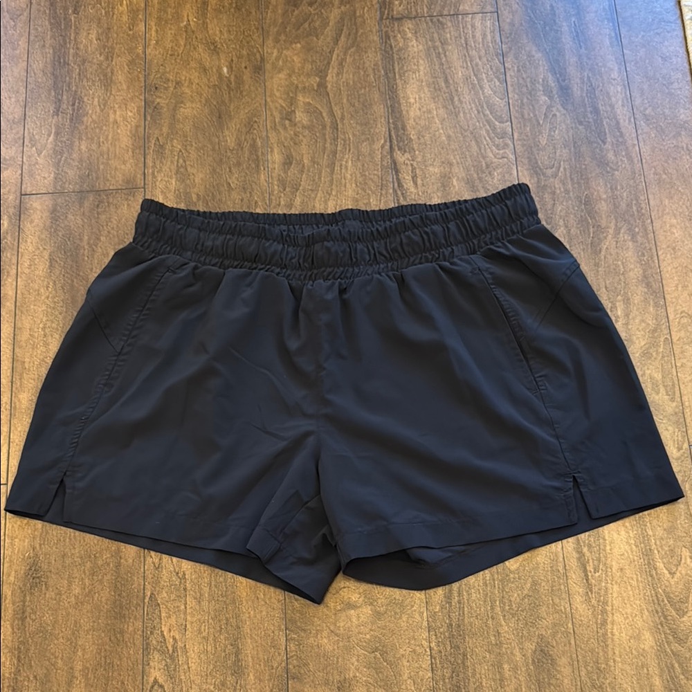 Zella Black Elastic Waist Shorts